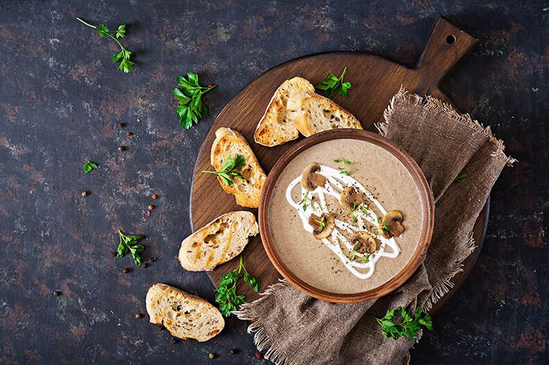 Mushroom soup is a fragrant dish for a healthy diet